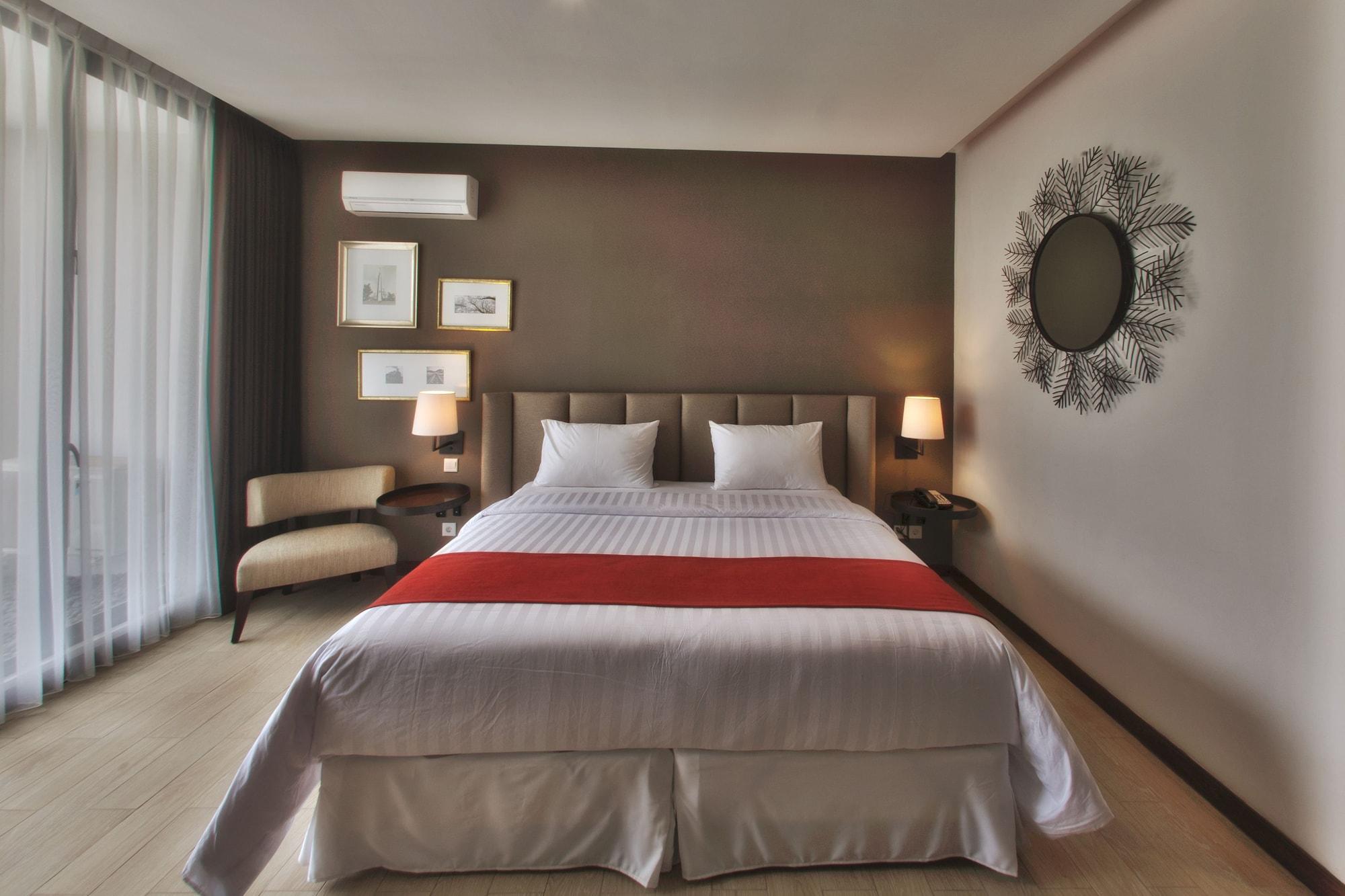 Royal Padjadjaran Hotel Богор Екстериор снимка