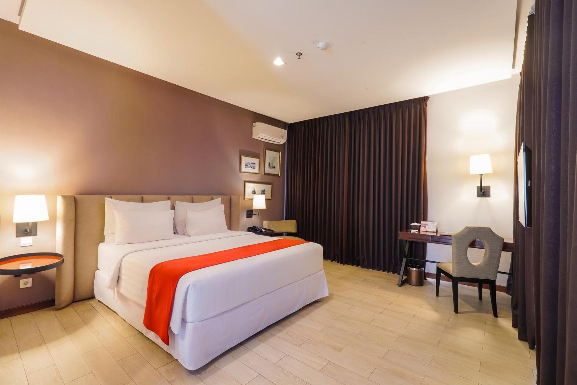 Royal Padjadjaran Hotel Богор Екстериор снимка