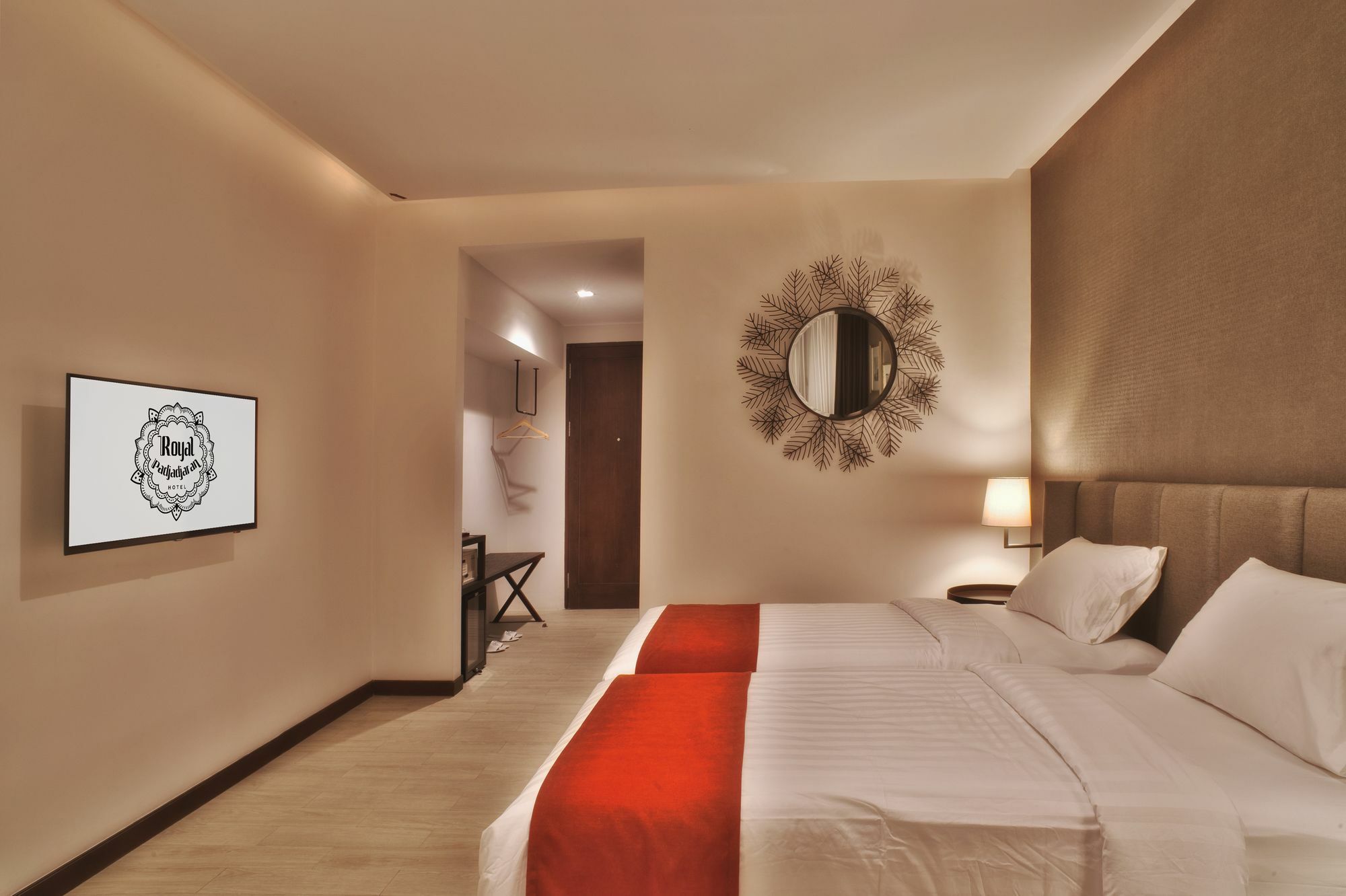 Royal Padjadjaran Hotel Богор Екстериор снимка